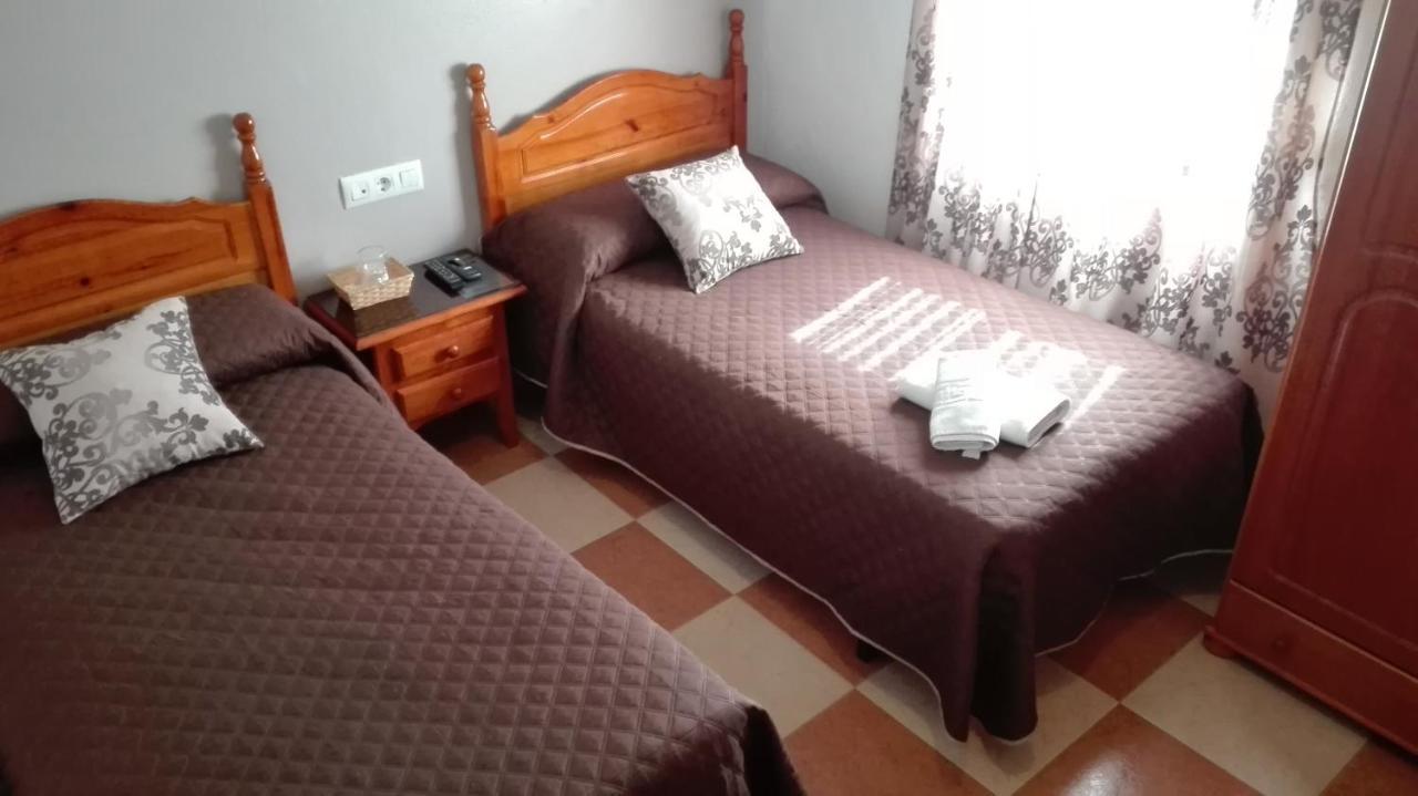 Hostal Andalucia De Arcos Аркос де ла Фронтера Екстериор снимка