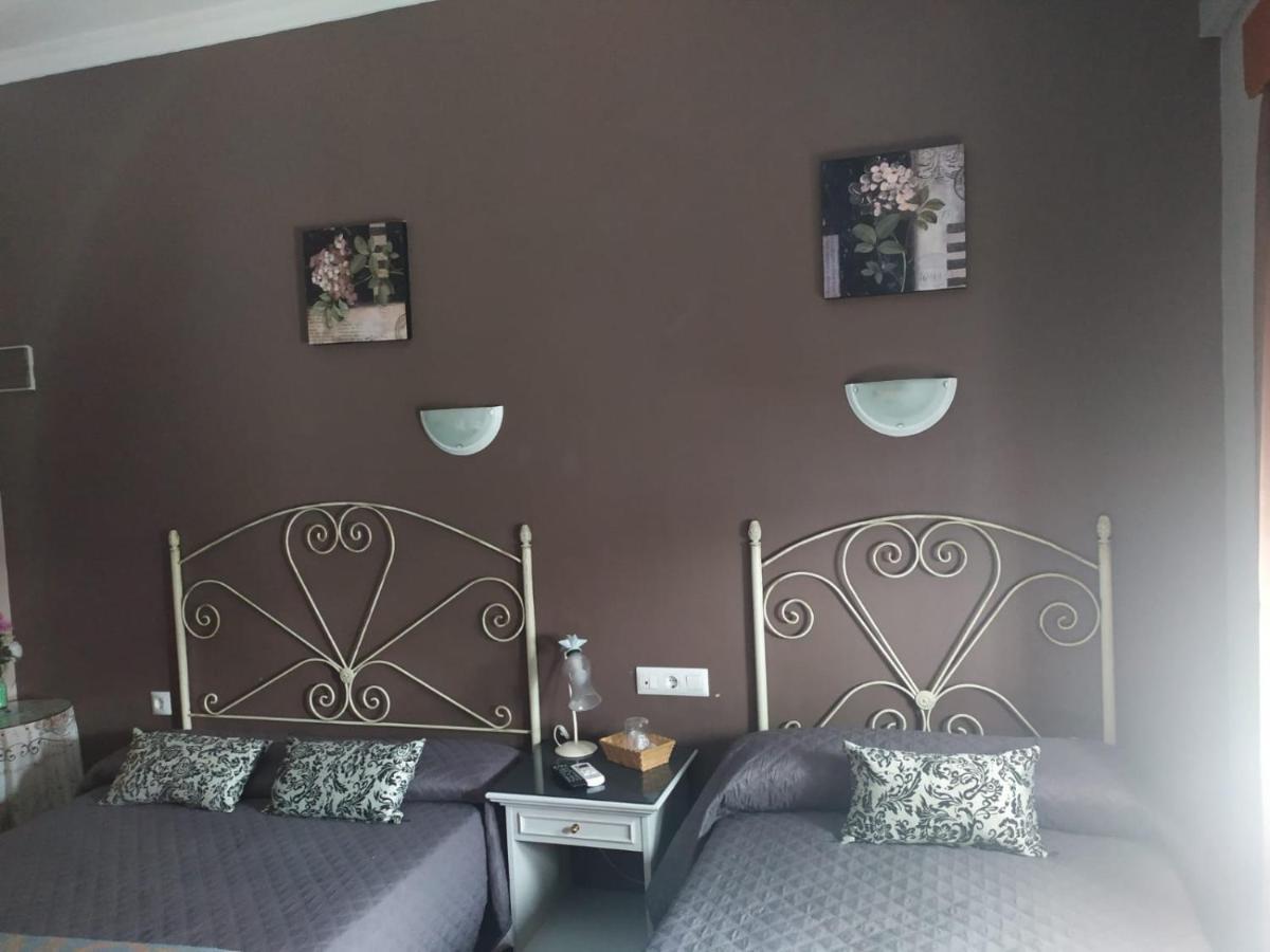 Hostal Andalucia De Arcos Аркос де ла Фронтера Екстериор снимка