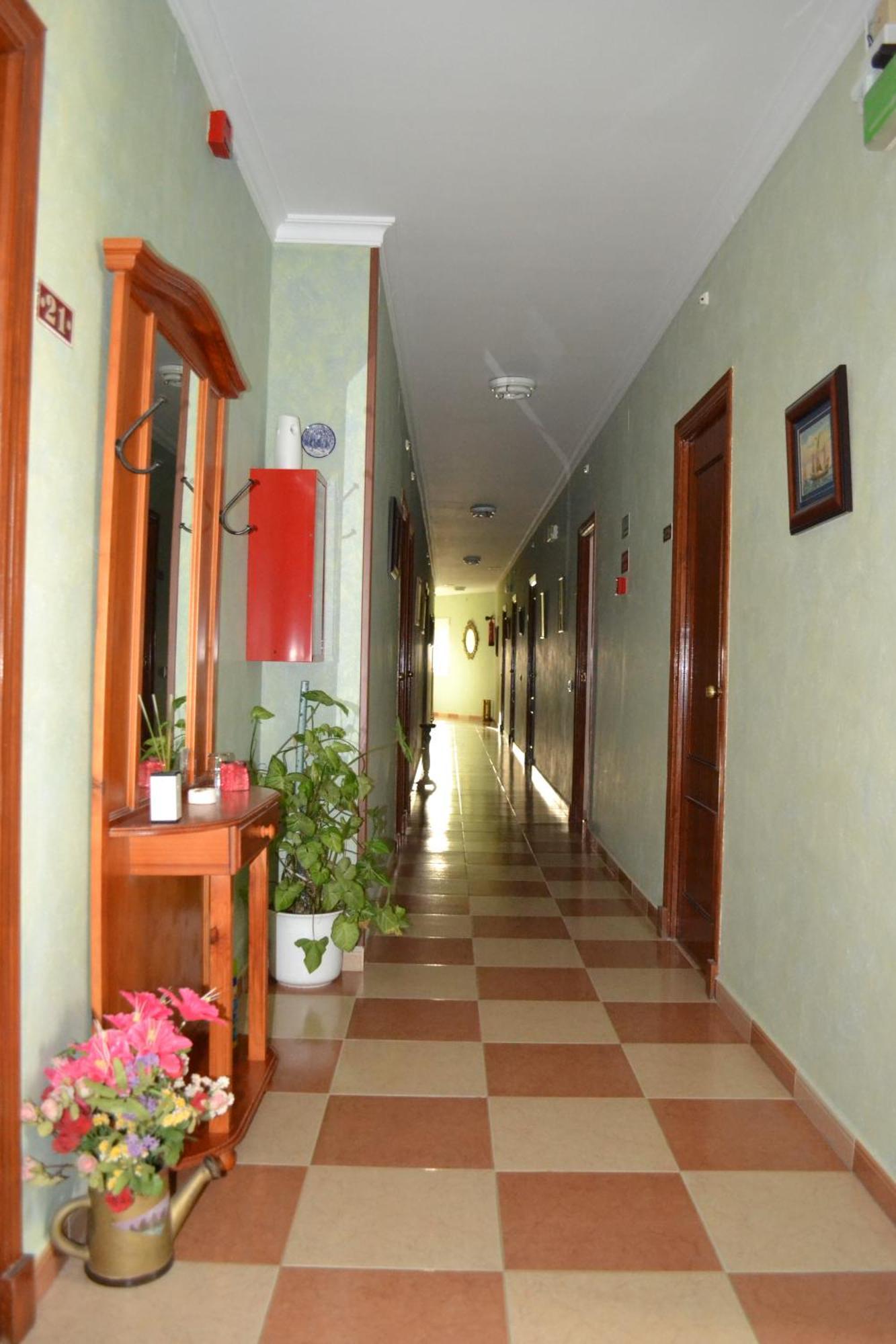 Hostal Andalucia De Arcos Аркос де ла Фронтера Екстериор снимка